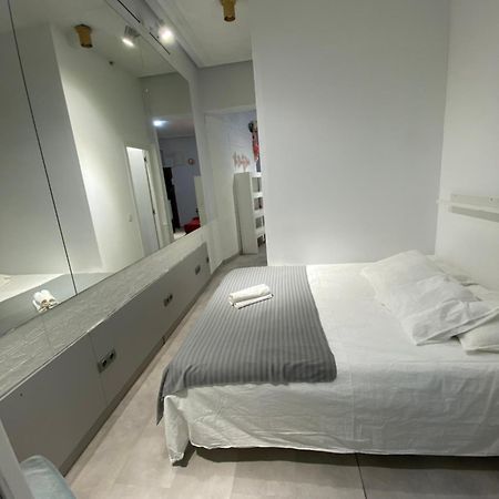 Apartamento Huertas Madrid Exterior foto